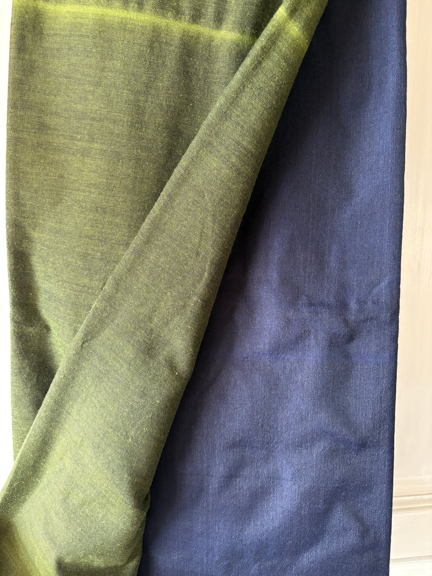 Handloom cotton saree - Navy blue & Green