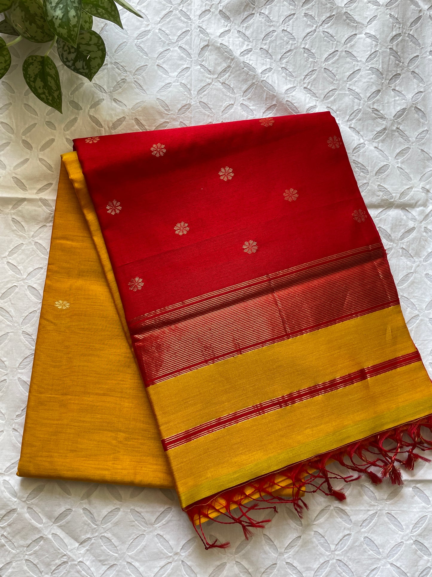 Sandhya - Pure Maheshwari silk cotton saree (Yellow Red)