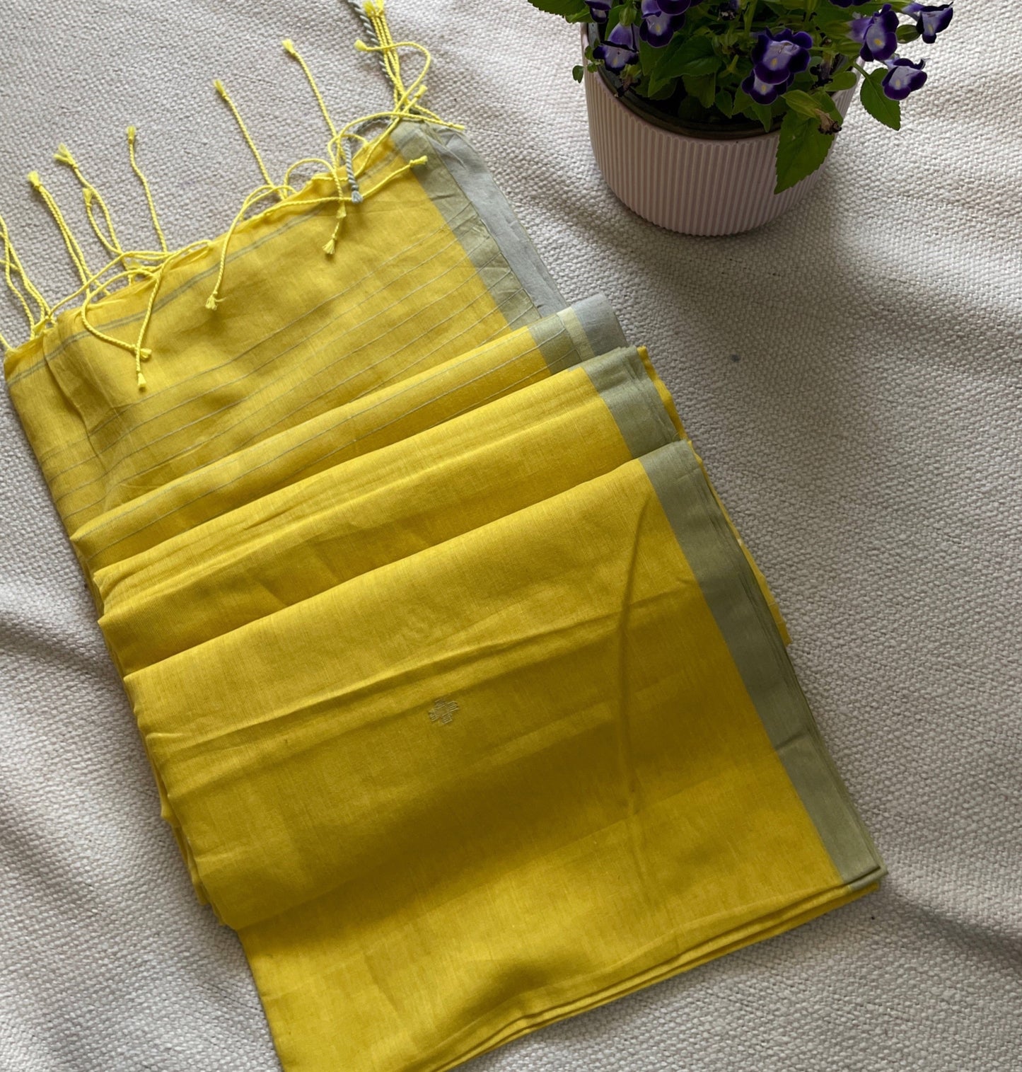 Handwoven jamdani saree - Yellow