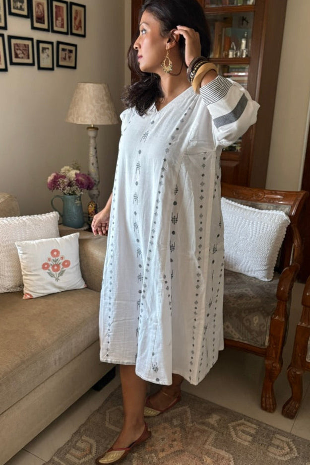 Bani - Handwoven Jamdani soft cotton dress