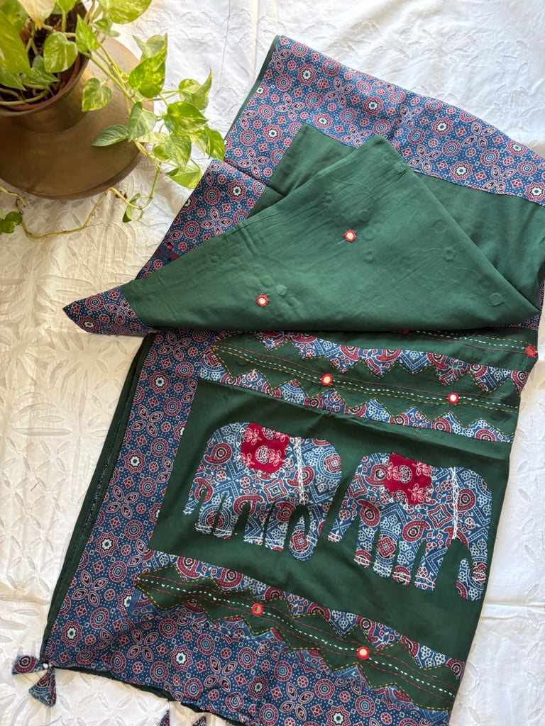 Cotton patchwork saree - Green indigo
