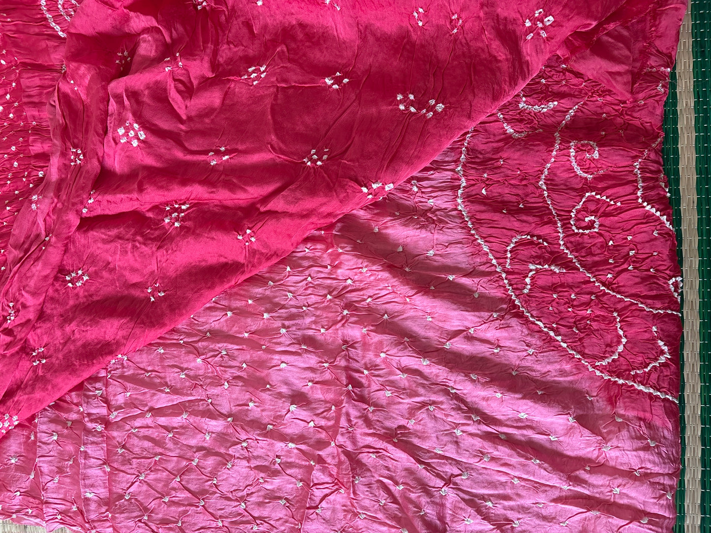 Bandhani Gajji silk saree with laadu design - Peach Pink