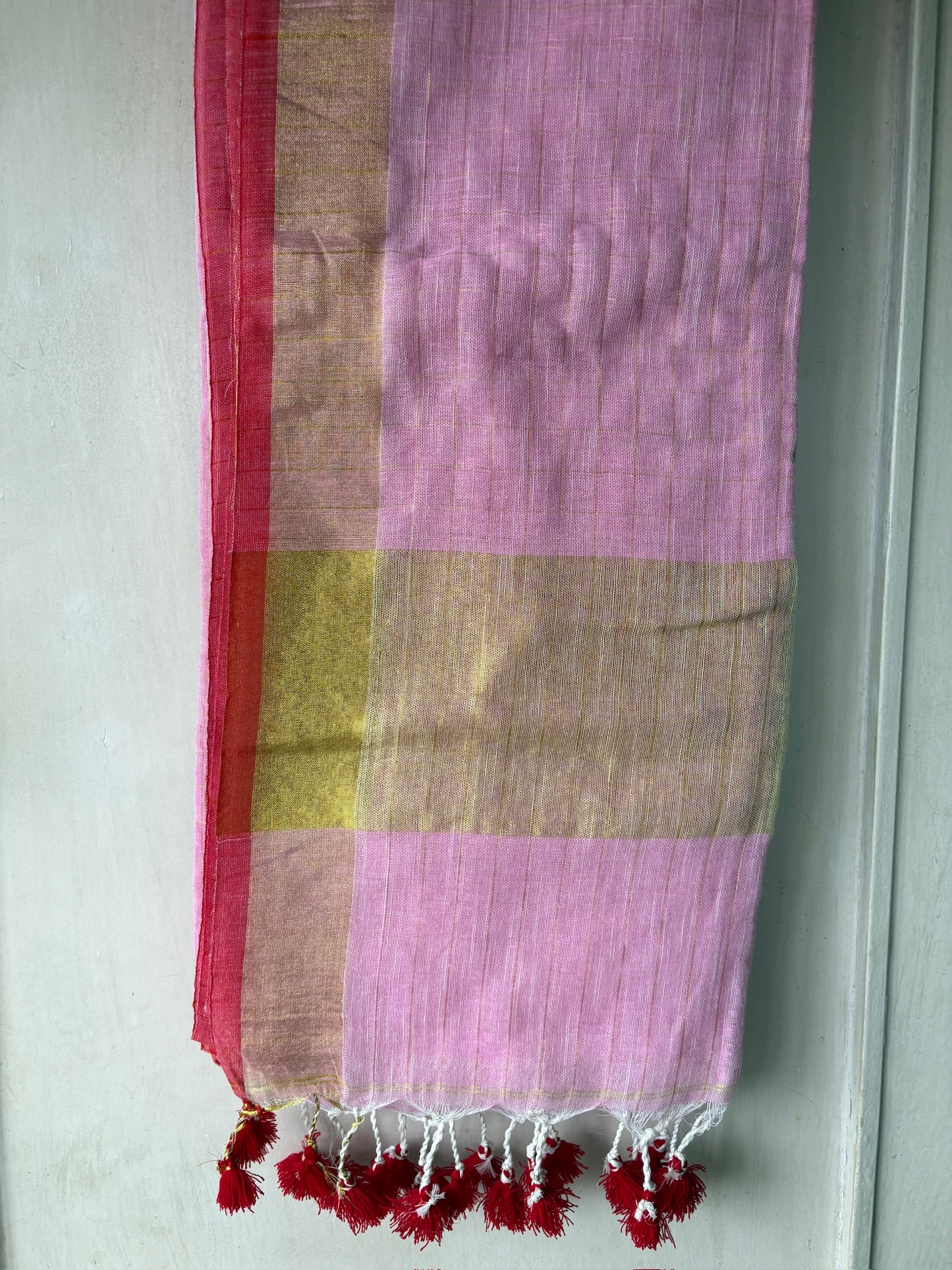 Linen handwoven check saree - baby pink