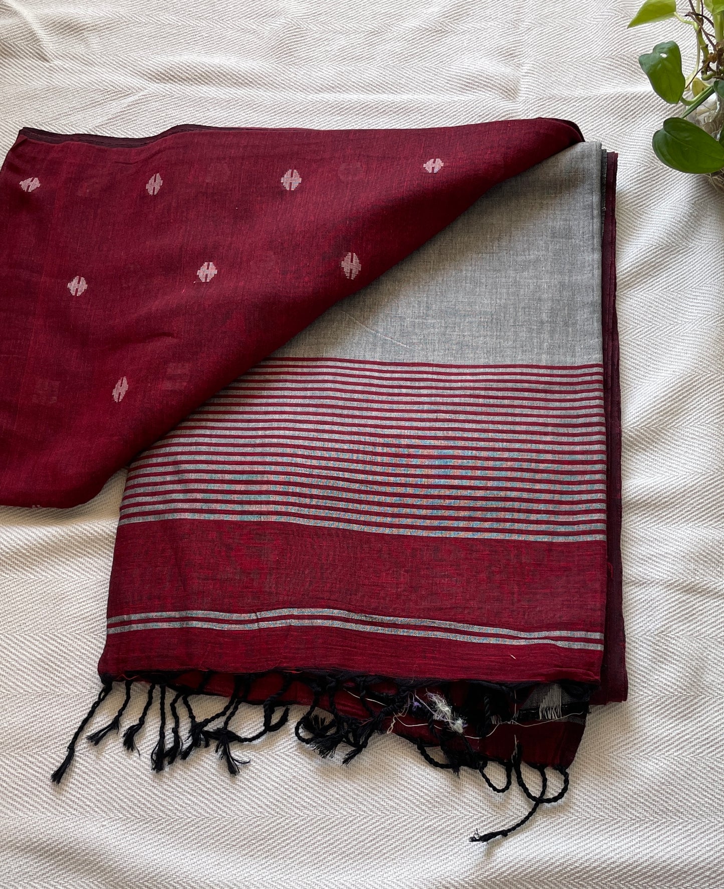 Handwoven soft cotton Jamdani - Maroon