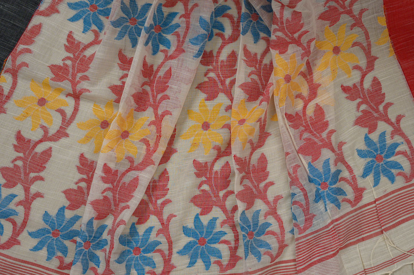 Red Black border flower Jamdani Saree