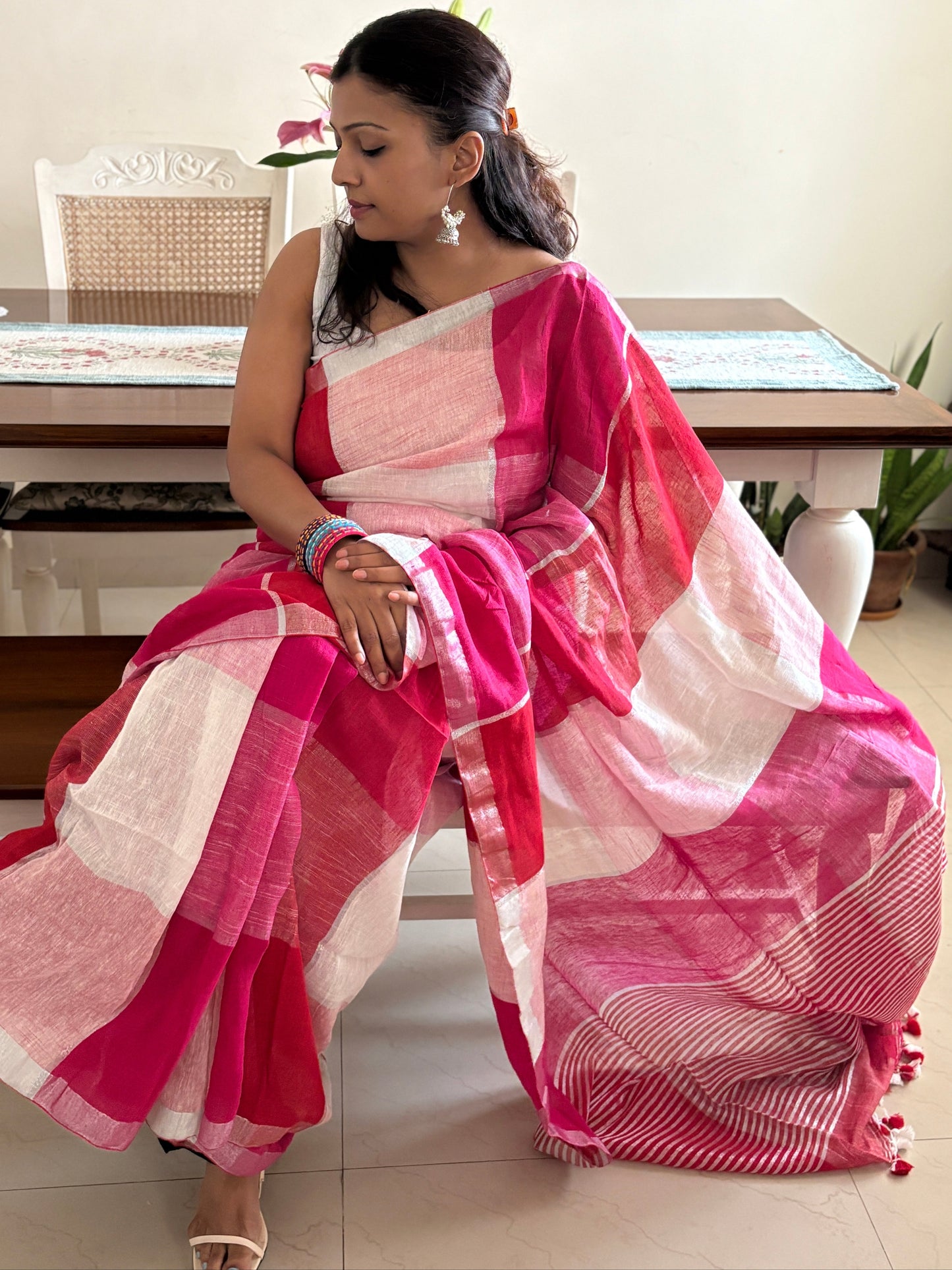 Linen handwoven saree - Spring 4