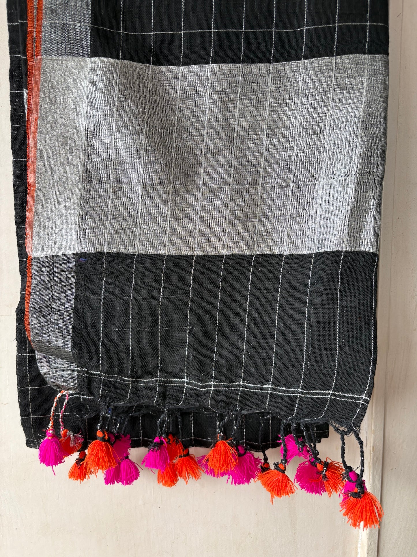 Linen handwoven check saree - Black
