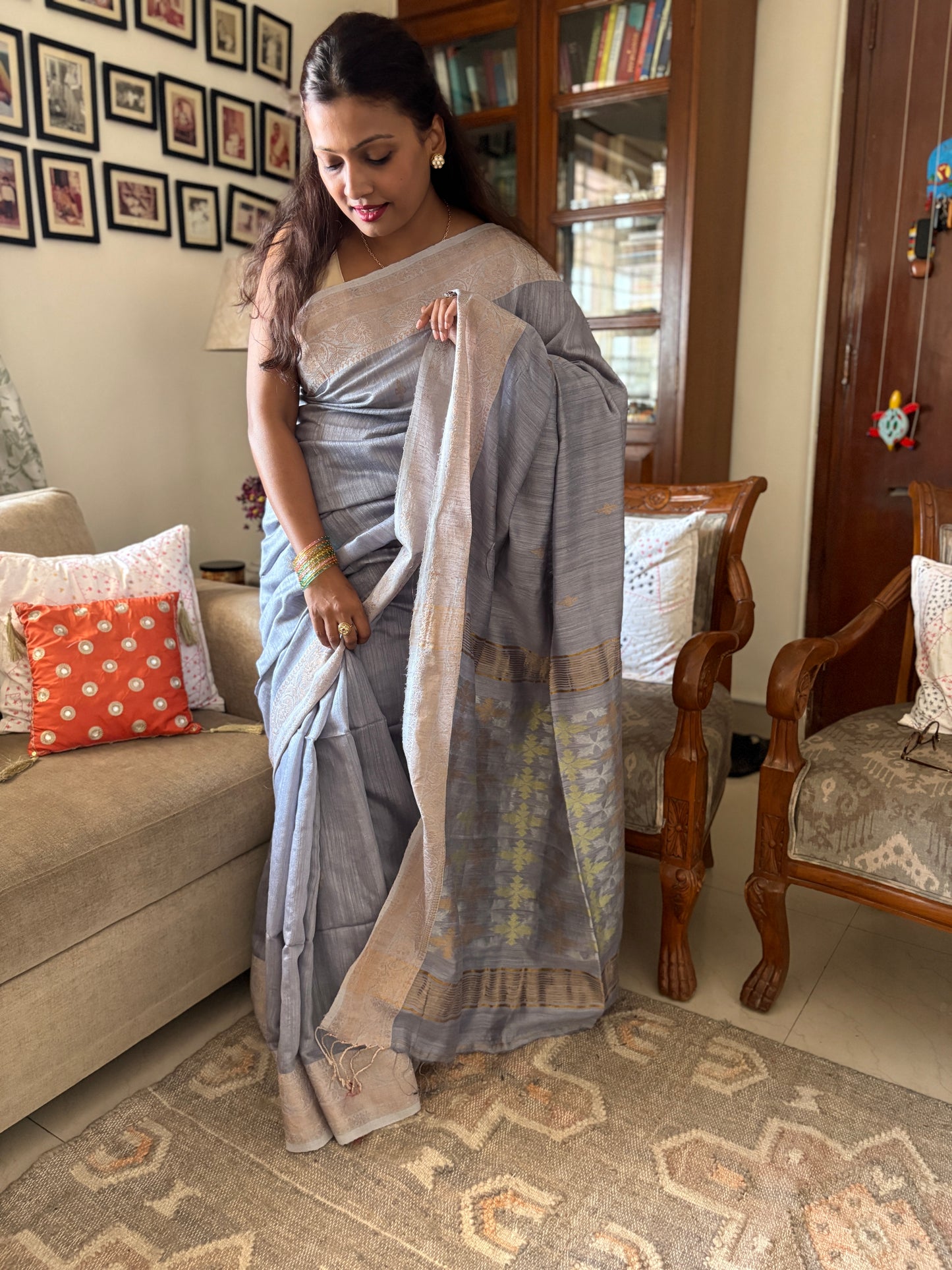 Pure matka silk saree - Silver grey