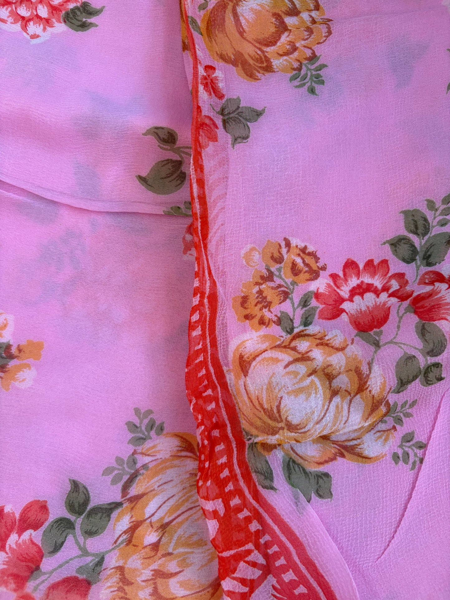 Flower printed chiffon saree - Baby pink