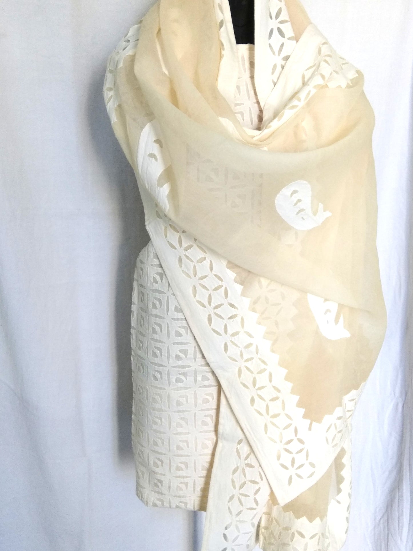 Cotton Dupatta with Applique Work