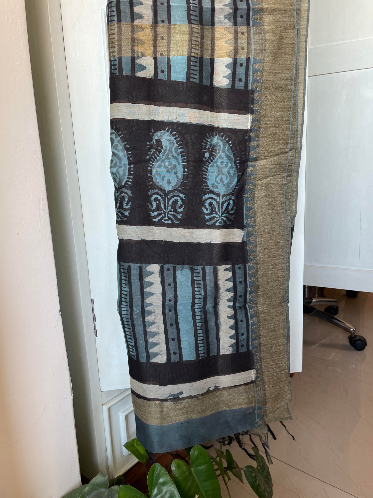 GHICHA SILK SAREE GREENISH BLUE - HANDBLOCK PRINTED