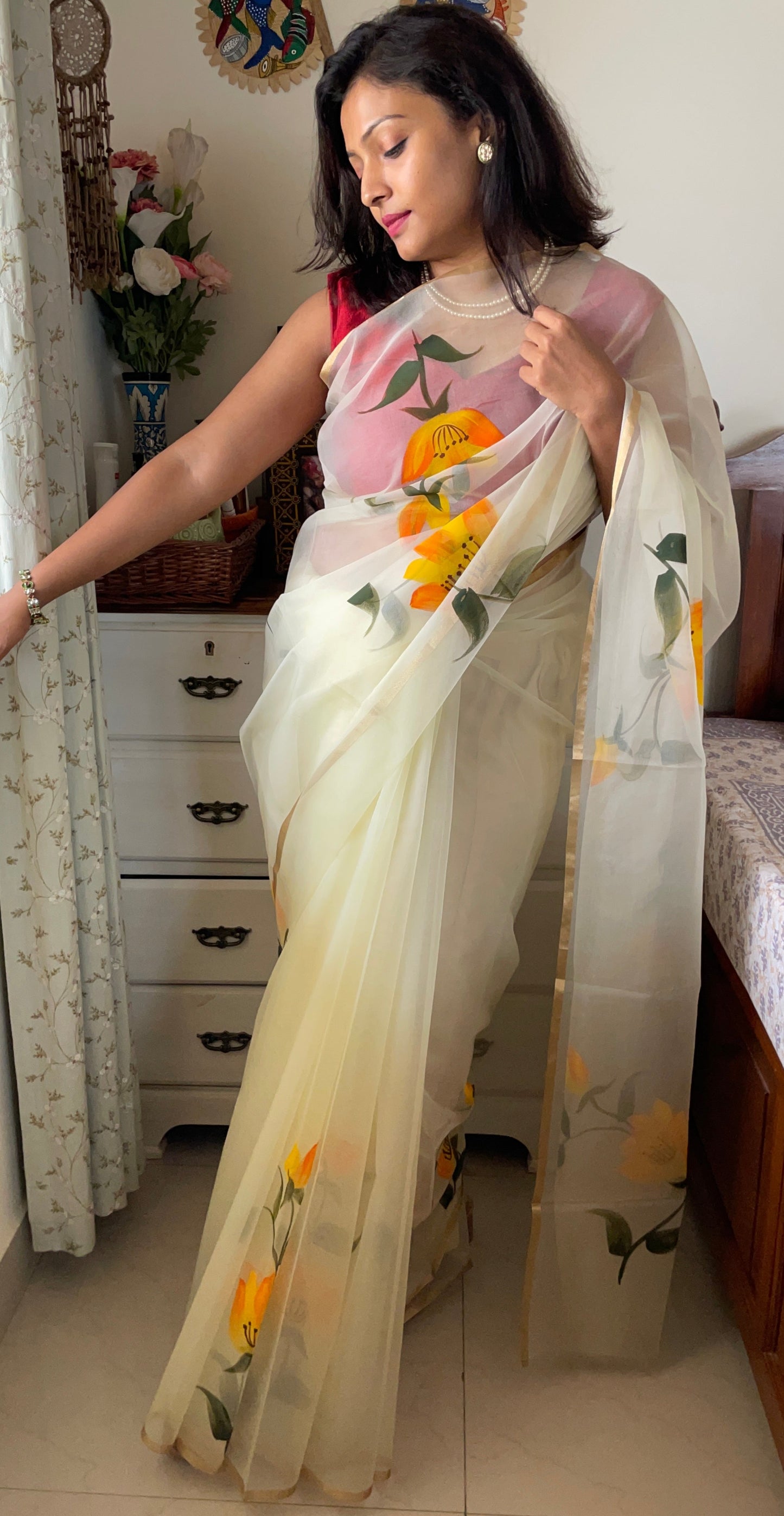ORGANZA SAREE HANDPAINTED LIGHT YELLOW