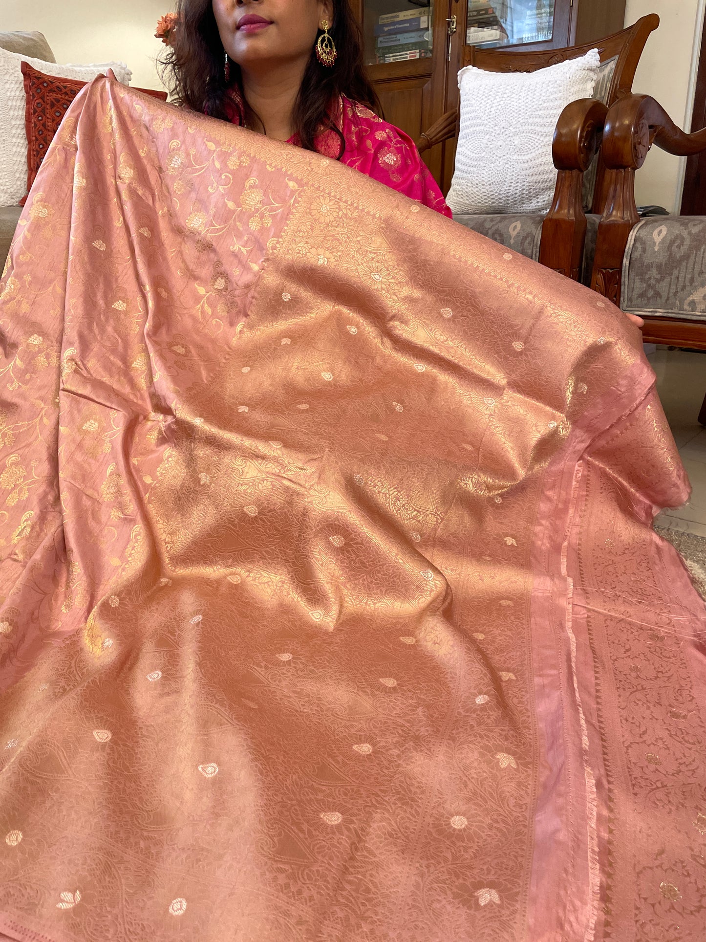 Dupion Silk Banarasi saree - Peach