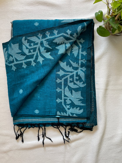 Handwoven soft cotton Jamdani saree - Blue