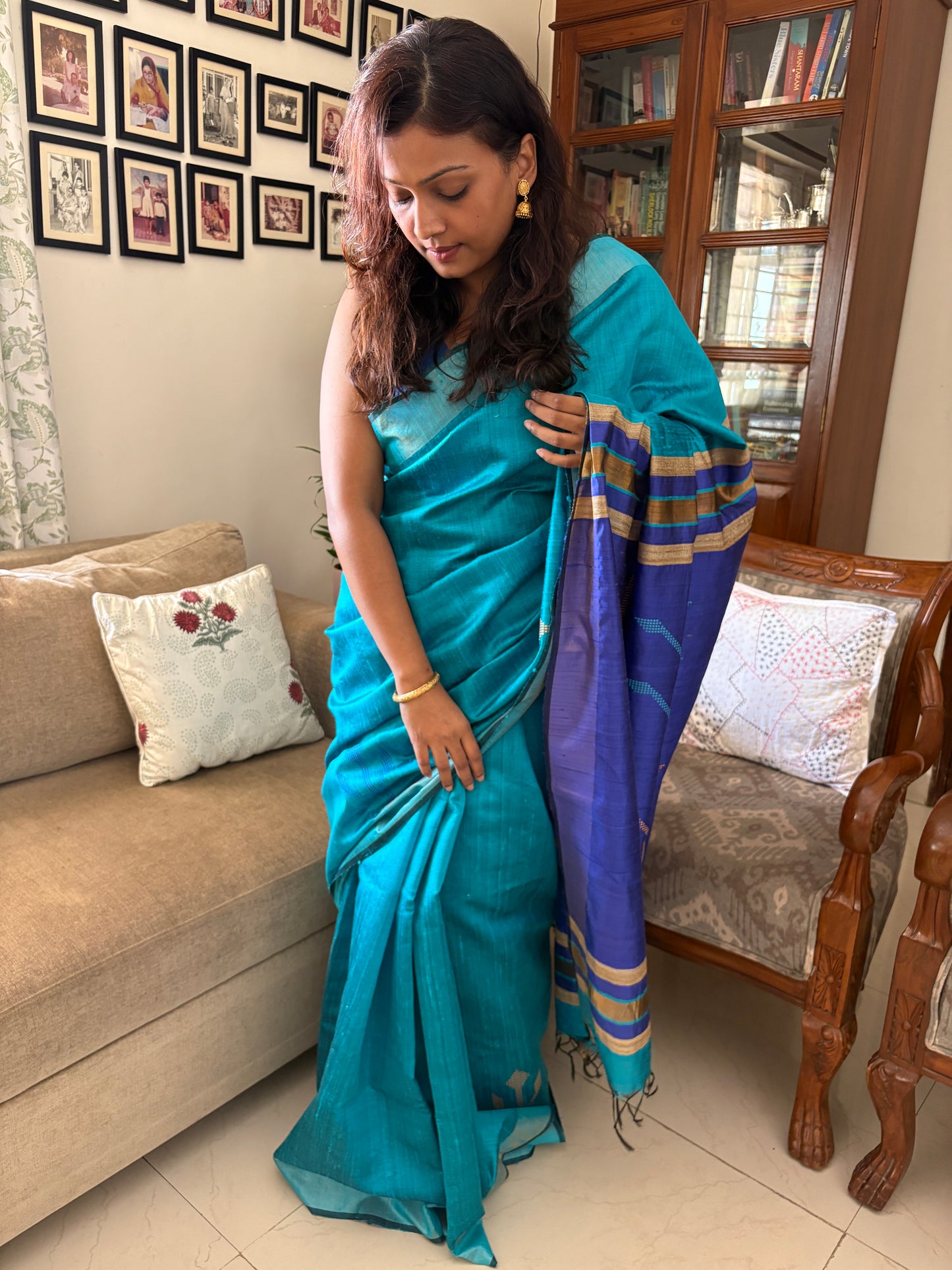 Pure 100% Tusshar silk with raw silk saree - Mohini Firoza blue