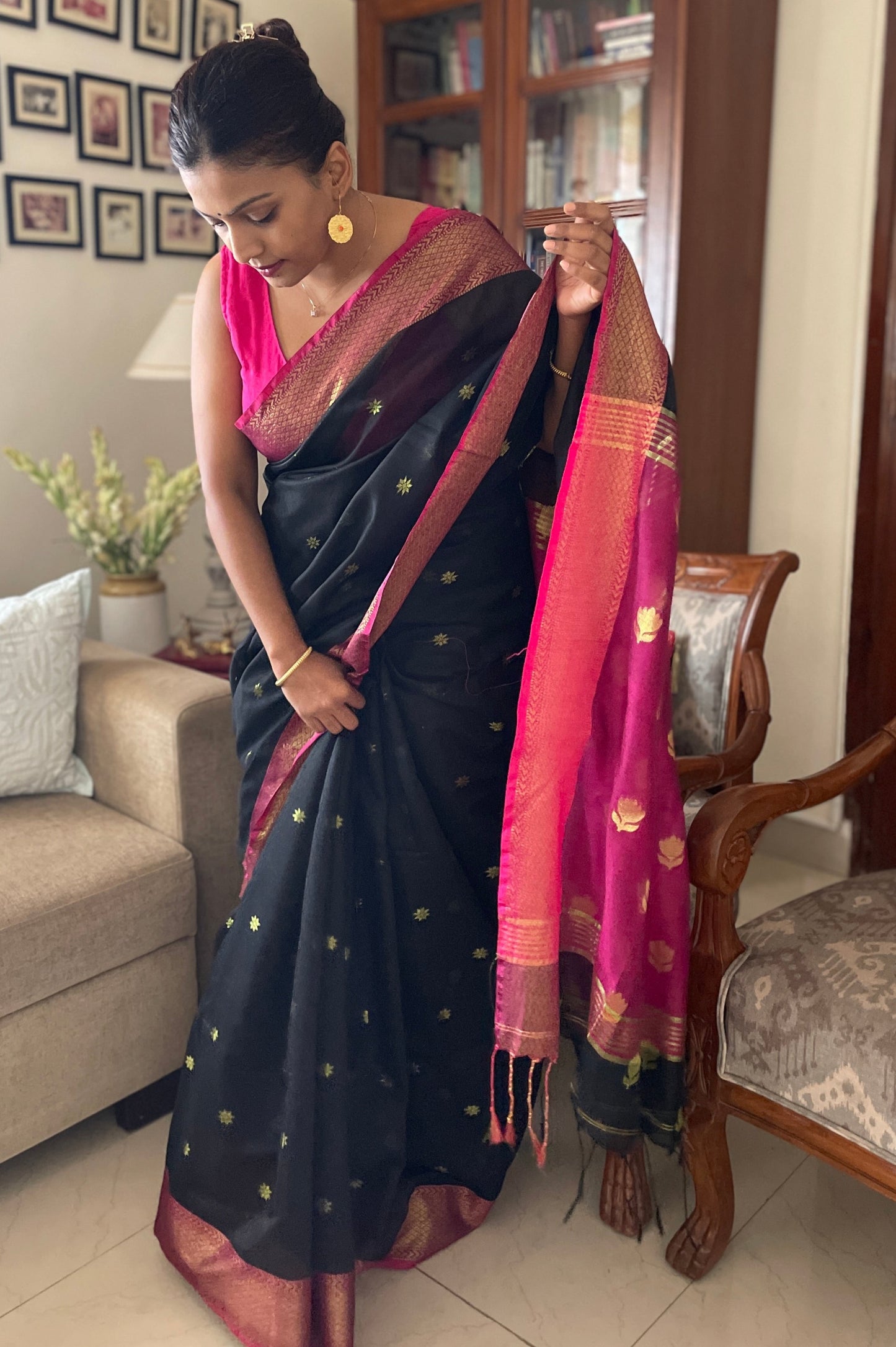 Cotton silk handwoven saree - Black & pink