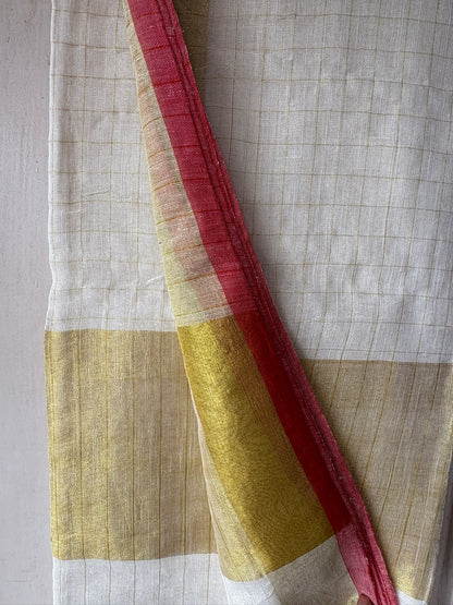 Linen handwoven check saree - white
