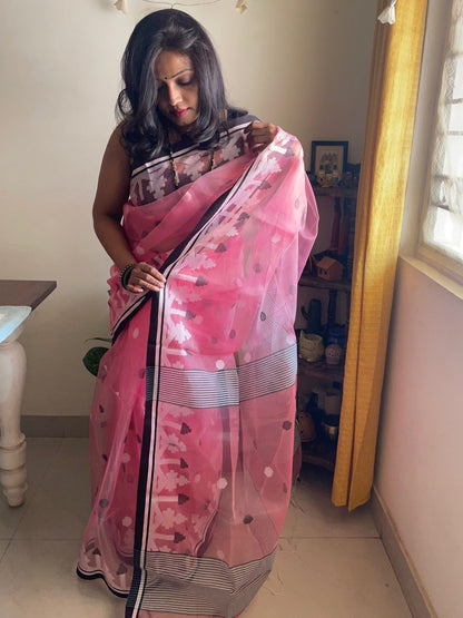 Muslin silk Jamdani saree - Pink