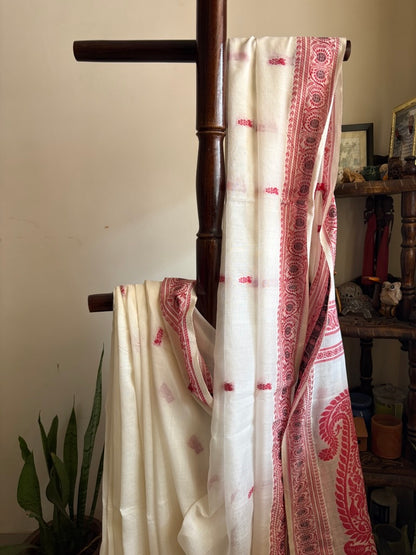 Handwoven soft cotton Jamdani saree - Lal paar 2