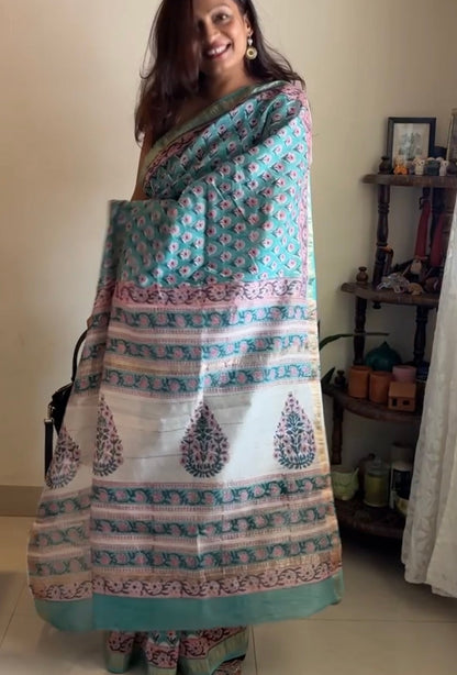 Maheshwari silk hand-block print saree - Green Phool