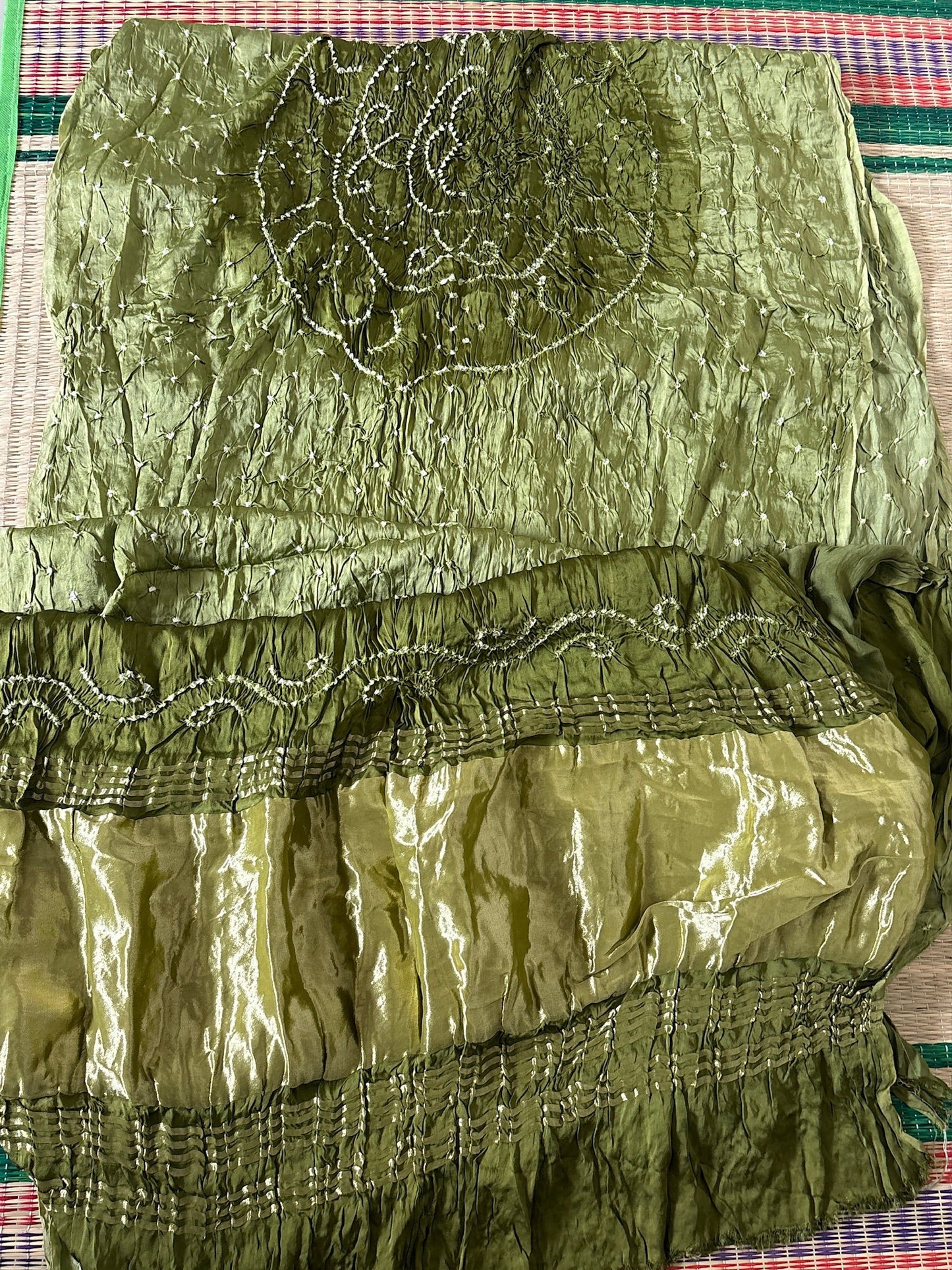 Bandhani Gajji silk saree with Laadu design - Green