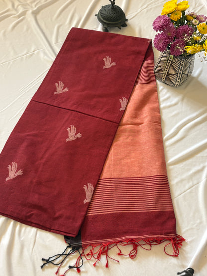 Handwoven cotton Jamdani saree - Bird motif
