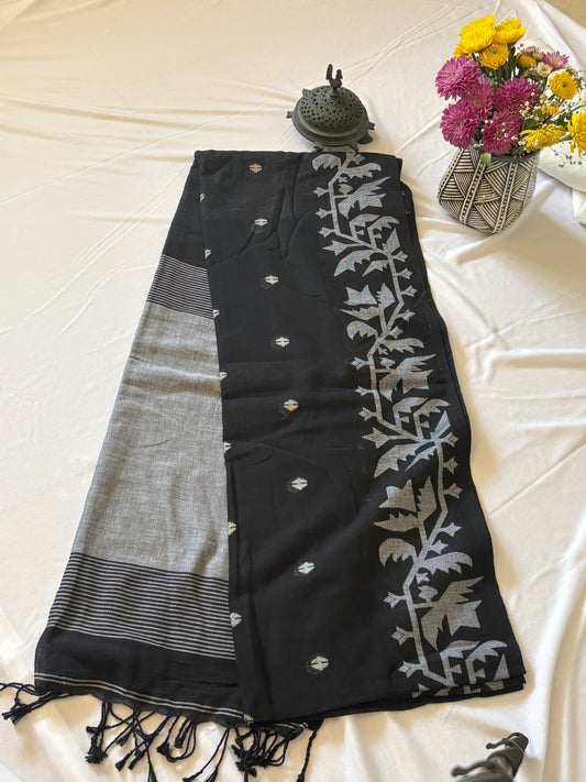 Handwoven soft cotton Jamdani saree - Black